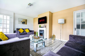 Central Leamington Spa House with Free Parking, Fast Wifi, Smart TV with Free Netflix and Garden by Yoko Property, Leamington Spa